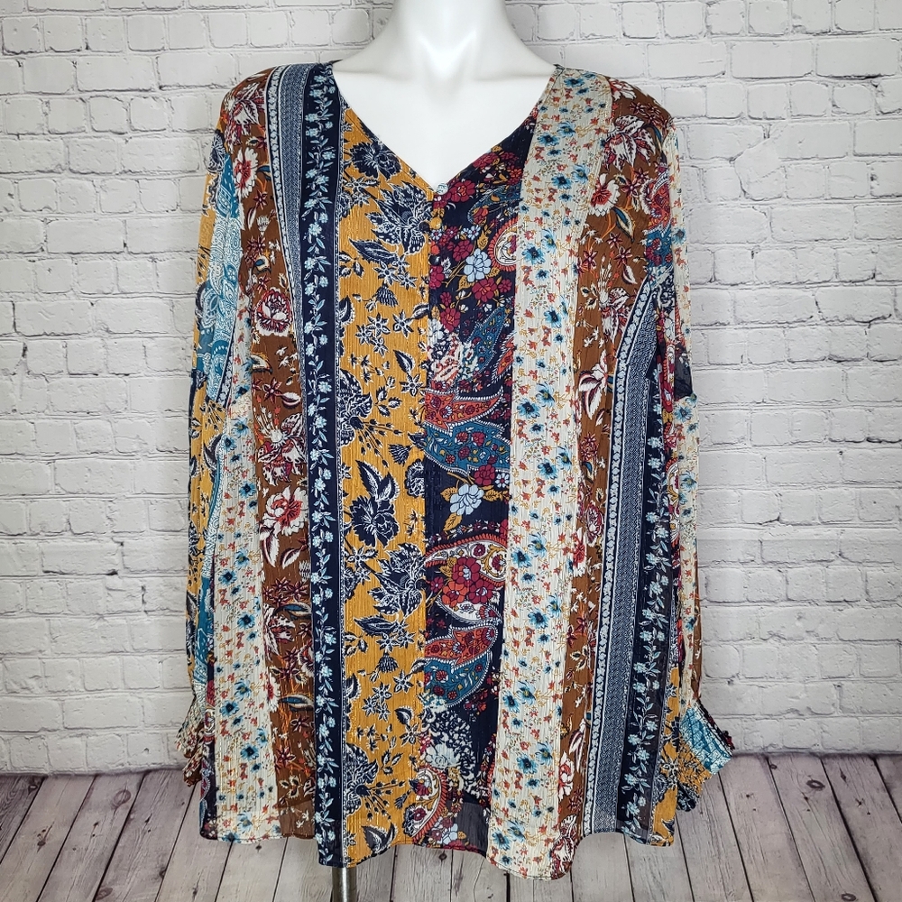 Dress Barn Patchwork Lightweight V-Neck Blouse Size 3X